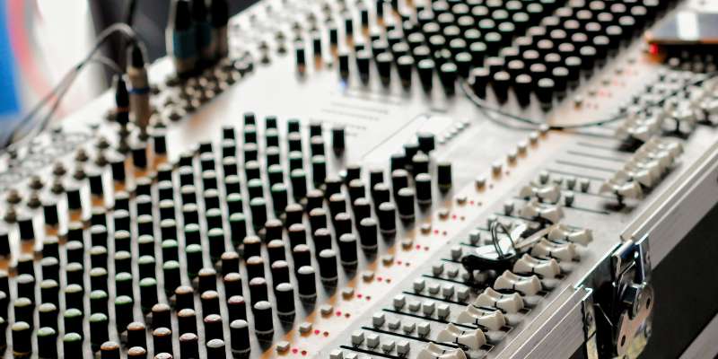 How AI is Redefining the Music Industry