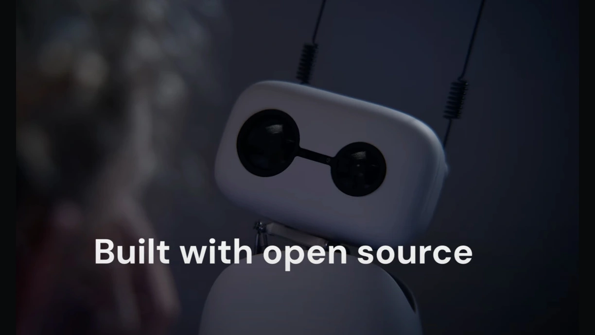 Hugging Face lanserar Reachy Mini – skrivbordsroboten för alla